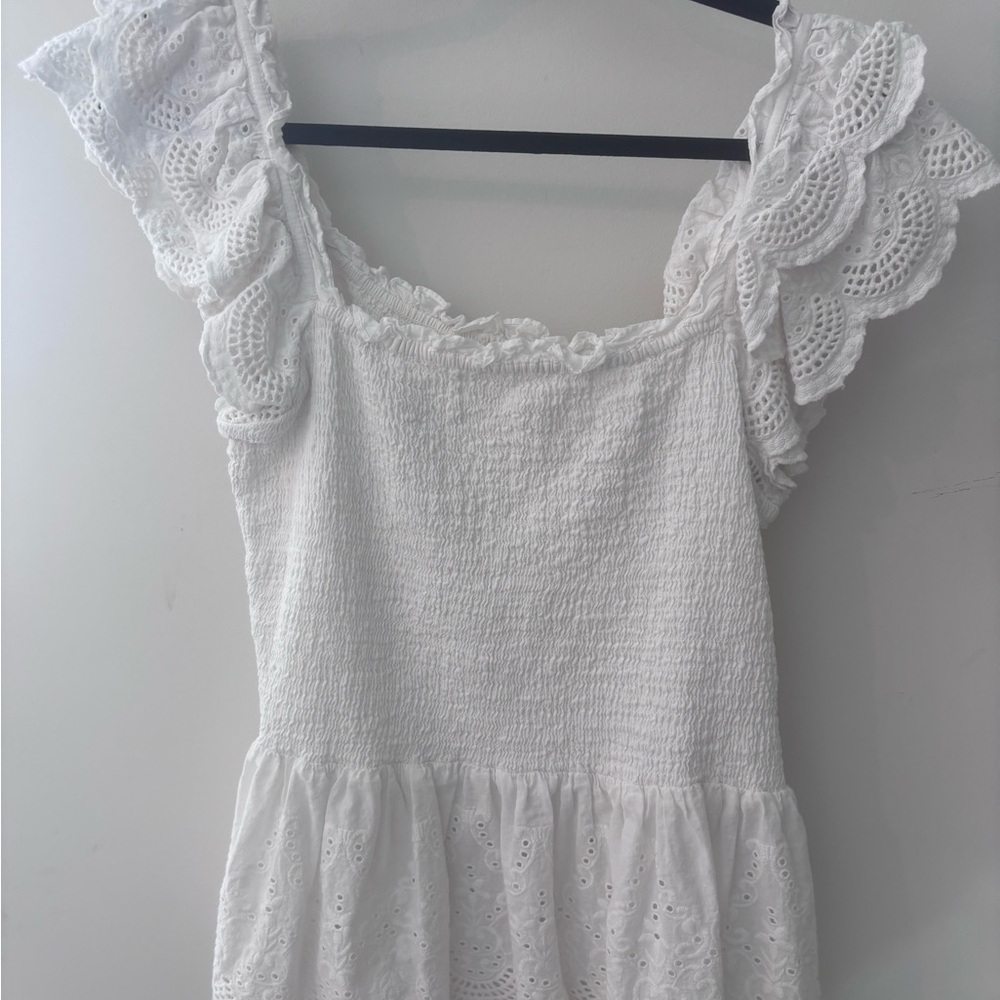 Jennifer Grace scrunched on/off shoulder peplum eyelet lace top